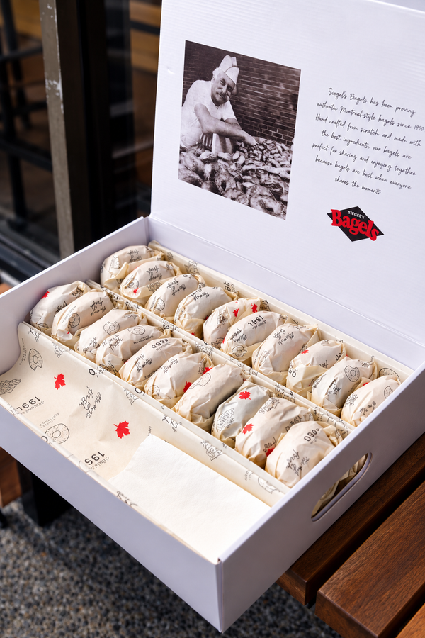 Bagel & Cream Cheese Box
